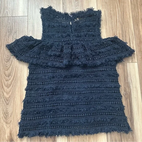 Chelsea28 Navy Cold Shoulder Fringe Blouse Textured Boho Top Round Neck Size XS - Picture 6 of 8